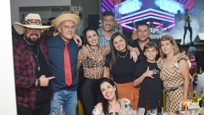 ARRAIÁ DA AABB JATAÍ FOI UM SUCESSO!