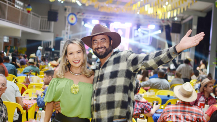 ARRAIÁ DA AABB JATAÍ FOI UM SUCESSO!