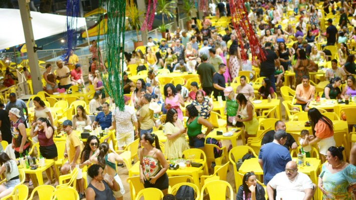 Carnaval Fest Folia da AABB Jataí